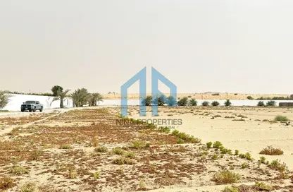 Land - Studio for rent in Murqquab - Dubai