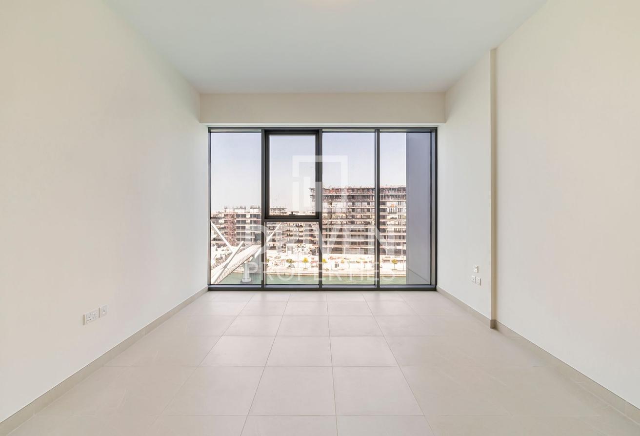 Full Canal View | Brand New | High Floor photo 10