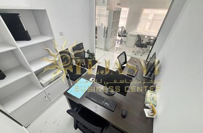 Office Space - Studio - 1 Bathroom for rent in Reem Residency - Al Karama - Dubai