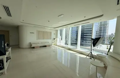 مكتب - استوديو - 1 حمام للايجار في برج المنارة - الخليج التجاري - دبي