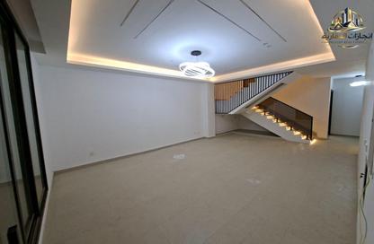 Villa - 4 - 6 for sale in Kabbali Hills - Al Helio 2 - Al Helio - Ajman Villa - 4 - 6 for sale in Kabbali Hills - Al Helio 2 - Al Helio - Ajman