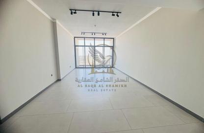 Apartment - 3 - 3 for rent in Al Jurf 2 - Al Jurf - Ajman Downtown - Ajman
