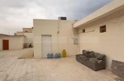 Apartment - 7+ Bedrooms - 7 Bathrooms for sale in Al Sabkha - Al Riqqa - Sharjah Apartment - 7+ Bedrooms - 7 Bathrooms for sale in Al Sabkha - Al Riqqa - Sharjah