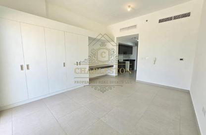 Apartment - Studio - 1 for rent in Bella Rose - Dubai Science Park - Dubai