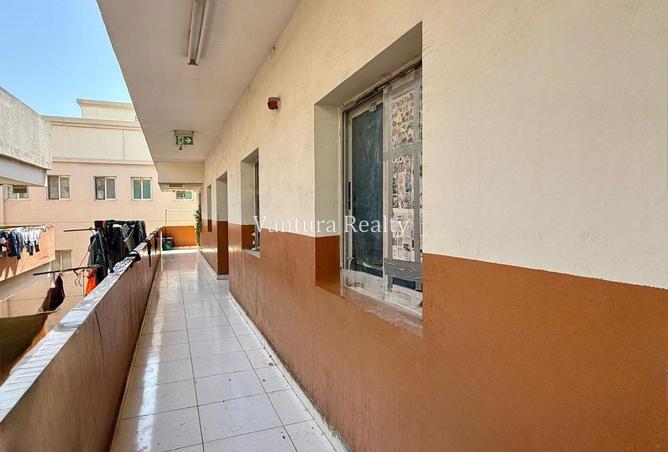 56946623 - صورة العقار 2