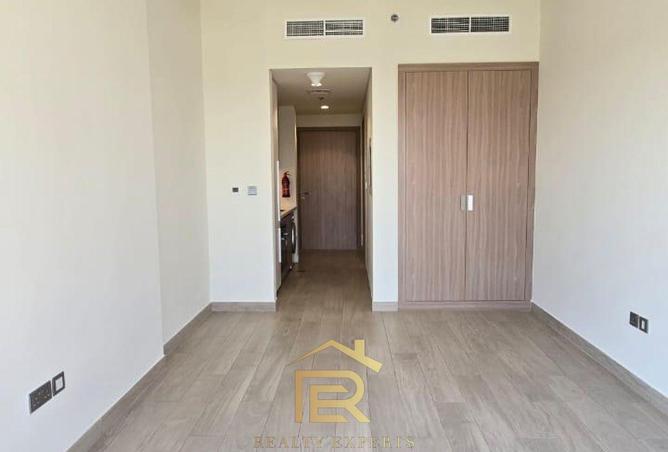 96120657 - Property Main Image