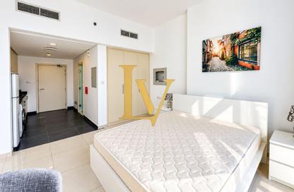 Apartment - Studio - 1 for rent in Golf Vista 1 - Golf Vista - Golf Town - Damac Hills - Dubai