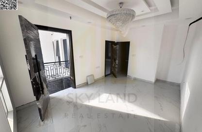 Townhouse - 5 Bedrooms - 7 Bathrooms for sale in Al Yasmeen 1 - Al Yasmeen - Ajman