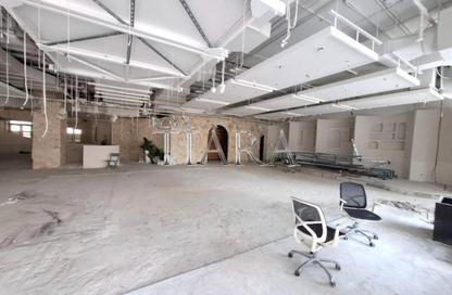 Retail - Studio for rent in Burj Daman - DIFC - Dubai
