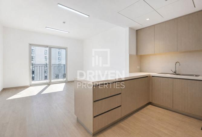 2-bed apartment in Waters Edge — photo 3