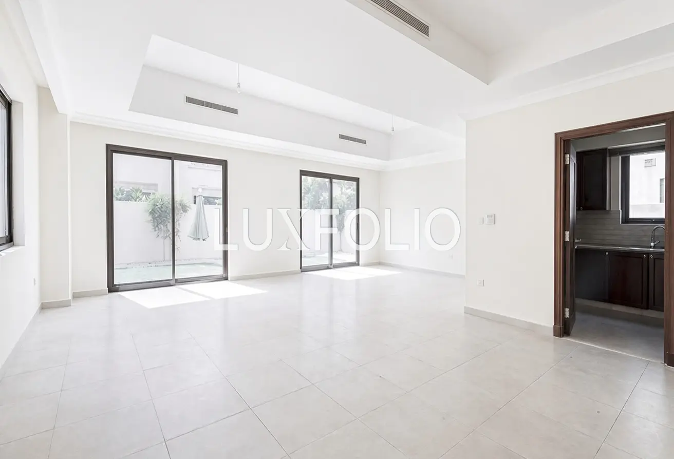 156894727 - Property Main Image