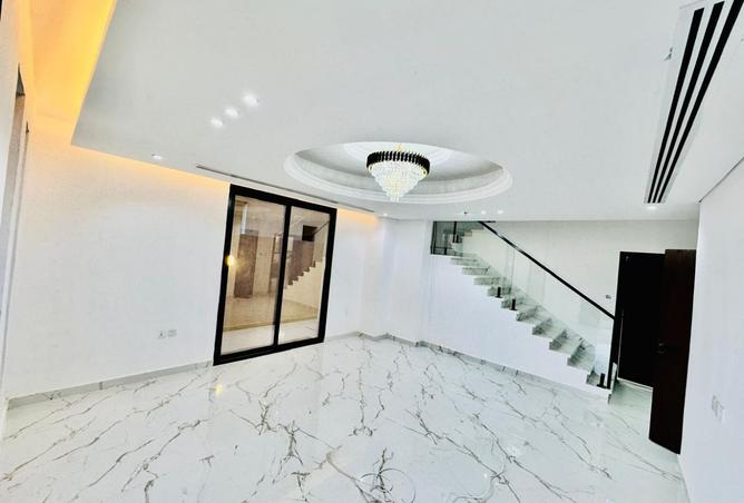 130670908 - Property Image 3