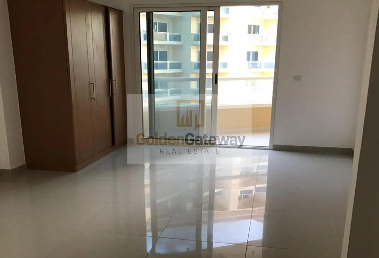 155521808 - Property Main Image
