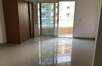 Apartment - Studio - 1 for rent in Lakeside Tower B - Lakeside Residence - Dubai Production City (IMPZ) - Dubai Apartment - Studio - 1 for rent in Lakeside Tower B - Lakeside Residence - Dubai Production City (IMPZ) - Dubai