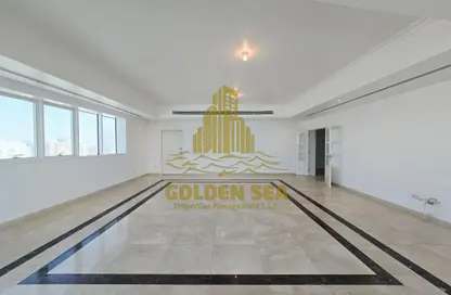 Apartment - 4 Bedrooms - 5 Bathrooms for rent in Khalidiya Street - Al Khalidiya - Abu Dhabi