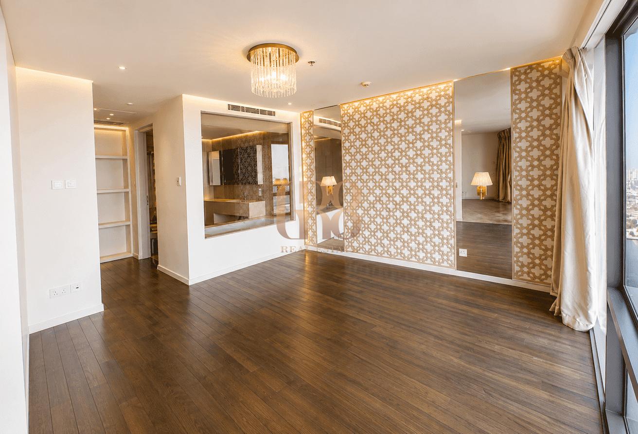 Luxury 1BR | Huge Layout | Ready photo 6