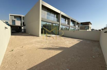 Townhouse - 3 Bedrooms - 4 Bathrooms for rent in Nad Al Sheba Gardens Phase 2 - Nad Al Sheba 1 - Nad Al Sheba - Dubai