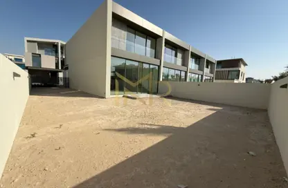 Townhouse - 3 Bedrooms - 4 Bathrooms for rent in Nad Al Sheba Gardens Phase 2 - Nad Al Sheba 1 - Nad Al Sheba - Dubai