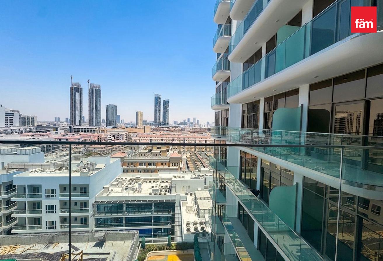 Brand New | Fully Furnished | Luxury Finished photo 5