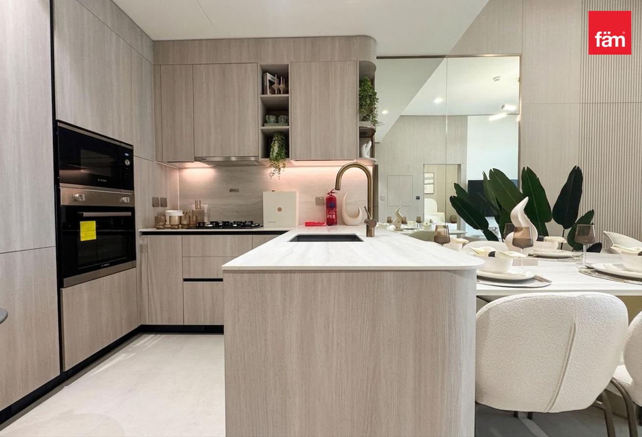 Brand New | Fully Furnished | Luxury Finished photo 6