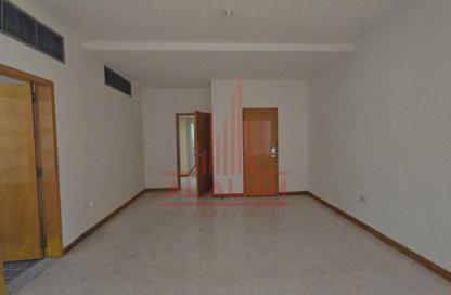 Apartment - 3 Bedrooms - 4 Bathrooms for rent in Corniche Road - Abu Dhabi
