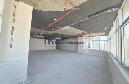 Office Space - Studio - 4 Bathrooms for rent in Mazaya Business Avenue AA1 - Mazaya Business Avenue - Jumeirah Lake Towers - Dubai