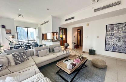 Apartment - 1 Bedroom - 2 Bathrooms for sale in South Ridge 2 - South Ridge - Downtown Dubai - Dubai