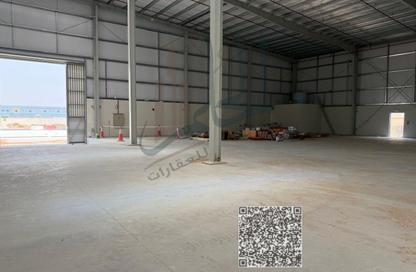 Warehouse - Studio - 3 Bathrooms for rent in Umm Dir - Umm Al Quwain