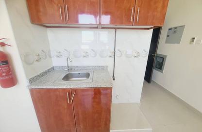 Apartment - Studio - 1 Bathroom for rent in Fire Station Road - Muwaileh - Sharjah