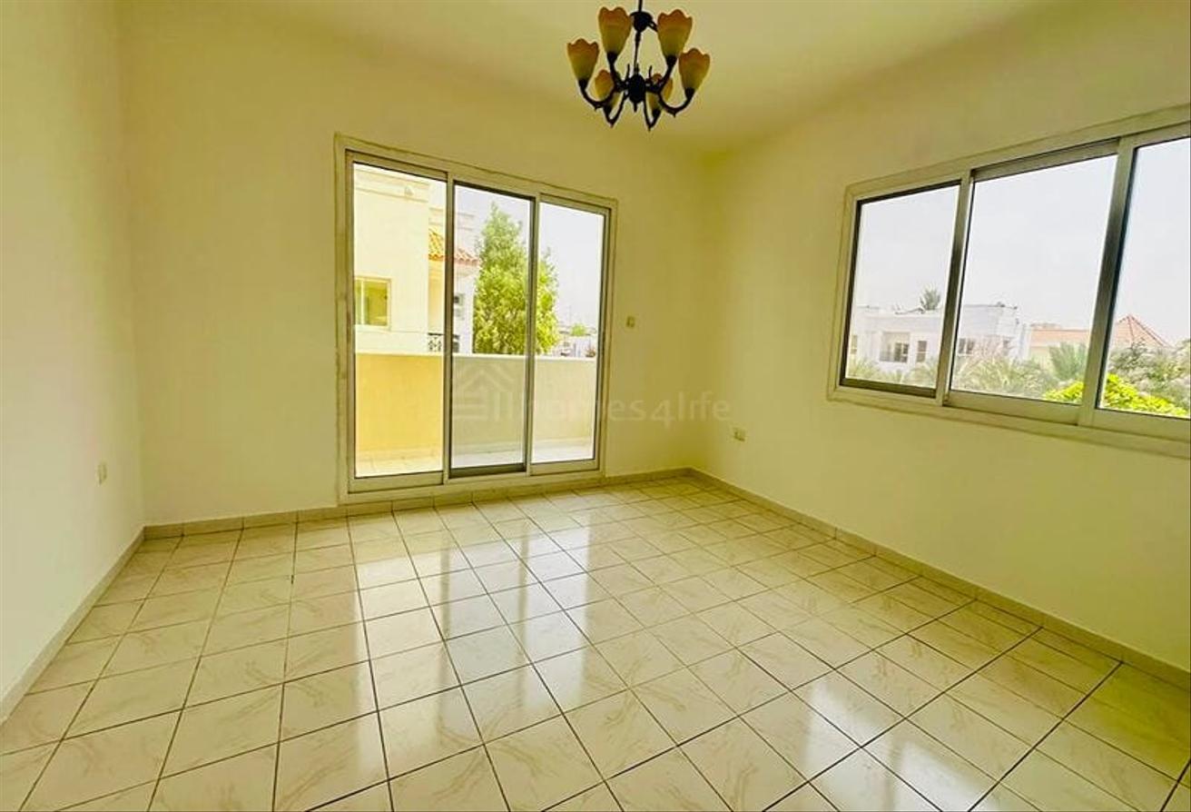 Large 5 bedroom | 2 maids + Driver's room photo 7
