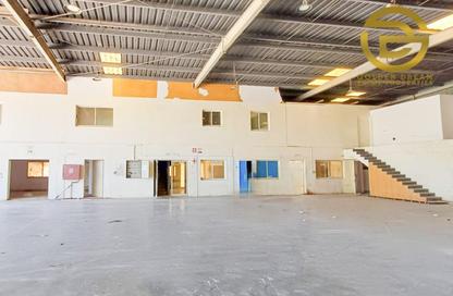 Warehouse - Studio - 3 Bathrooms for rent in Al Quoz Industrial Area 4 - Al Quoz Industrial Area - Al Quoz - Dubai Warehouse - Studio - 3 Bathrooms for rent in Al Quoz Industrial Area 4 - Al Quoz Industrial Area - Al Quoz - Dubai