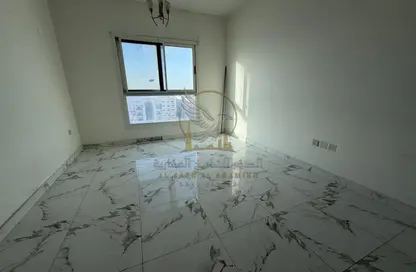 Apartment - 1 Bathroom for rent in Muweileh Community - Muwaileh Commercial - Sharjah