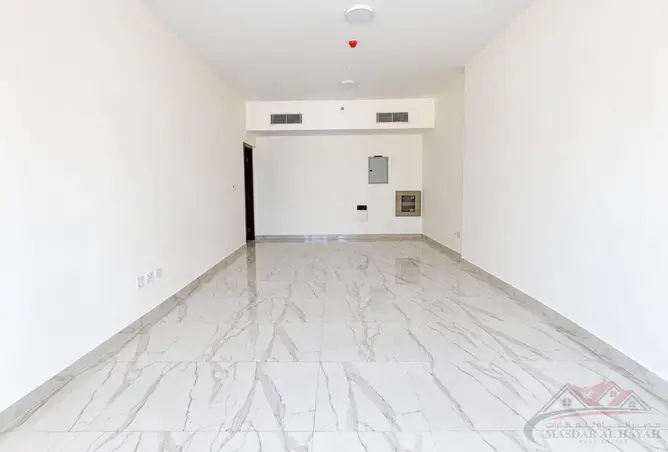 163695806 - Property Image 2
