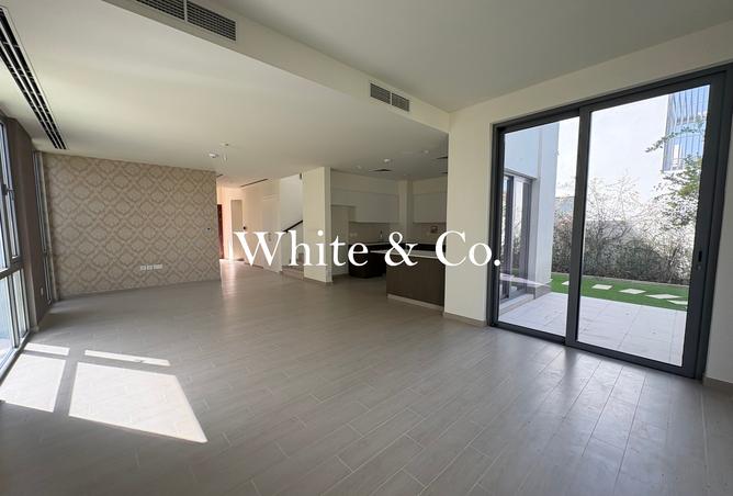 122440680 - Property Image 3