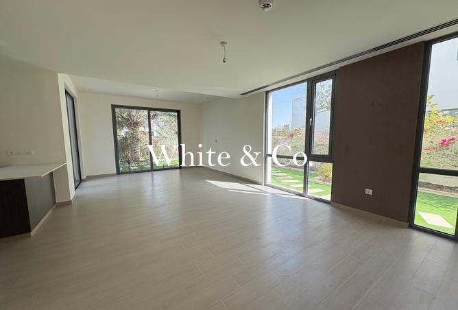 122440680 - Property Image 2
