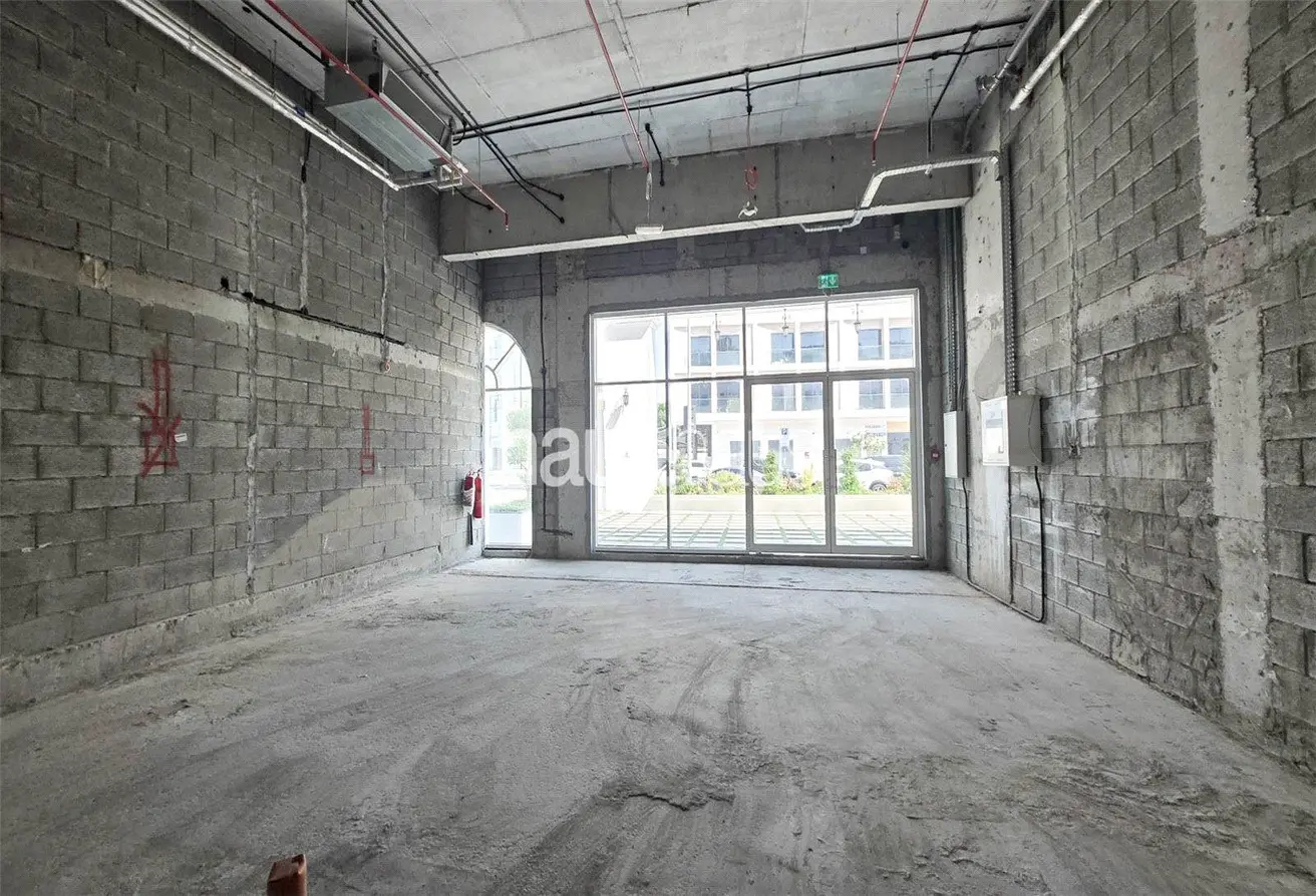 87884438 - Property Main Image