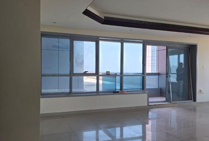 112740801 - Property Main Image