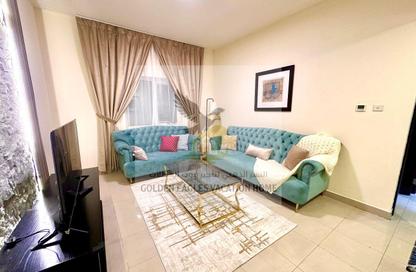 Apartment - 1 - 1 for rent in Al Majaz 3 - Al Majaz - Sharjah Apartment - 1 - 1 for rent in Al Majaz 3 - Al Majaz - Sharjah