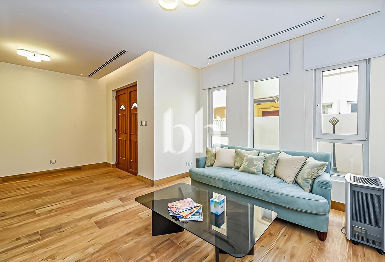 2E | Luxury Upgrades | Extended | Kitchen Equipped photo 7