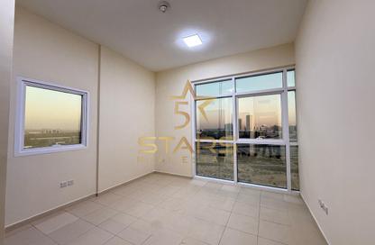 Apartment - 1 - 2 for sale in Silicon Gates 4 - Silicon Gates - Dubai Silicon Oasis - Dubai