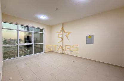 Apartment - 1 - 2 for sale in Silicon Gates 4 - Silicon Gates - Dubai Silicon Oasis - Dubai