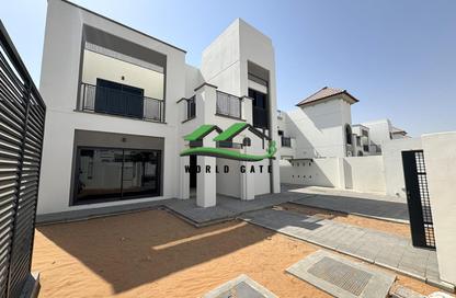 Villa - 4 Bedrooms - 5 Bathrooms for rent in Fay Alreeman - Al Shamkha - Abu Dhabi