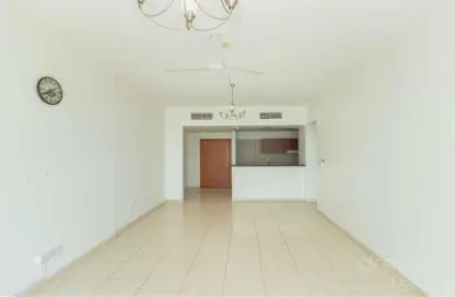 شقة - غرفة نوم - 1 حمام للايجار في سكاي كورتس تاور E - أبراج سكاي كورتس - مجمع دبي ريزيدنس - دبي لاند - دبي