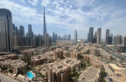 Apartment - 3 Bedrooms - 5 Bathrooms for rent in Bellevue Tower 1 - Bellevue Towers - Downtown Dubai - Dubai