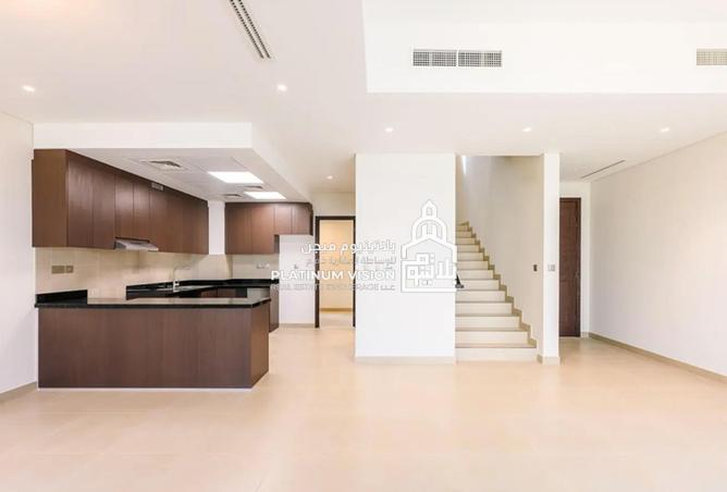 70281315 - Property Image 3