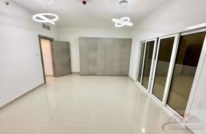 Apartment - 1 - 2 for rent in Muwaileh 29 Building - Muwaileh - Sharjah