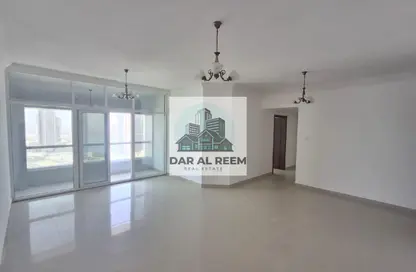 Apartment - 3 Bedrooms - 3 Bathrooms for rent in New Al Taawun Road - Al Taawun - Sharjah