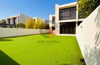 Villa - 4 Bedrooms - 5 Bathrooms for rent in Picadilly Green - Damac Hills - Dubai