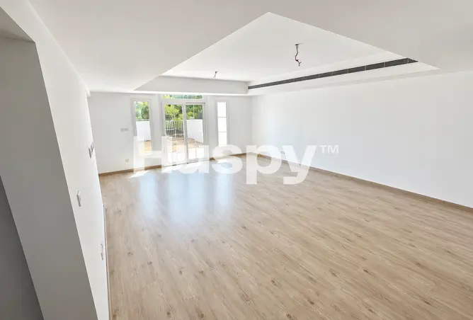 161852350 - Property Image 3
