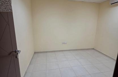 Office Space - Studio - 1 for rent in Orient Tower 1 - Orient Towers - Al Bustan - Ajman